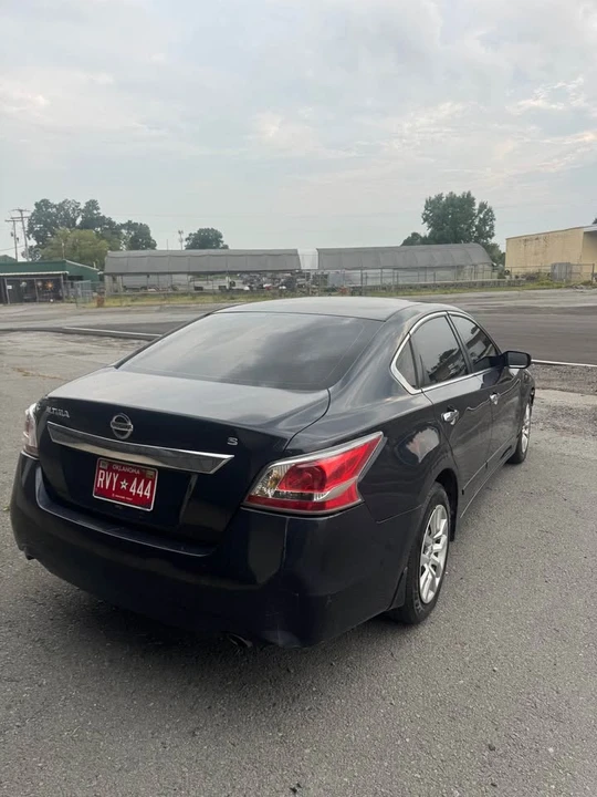 2015 Nissan Altima 5th Gen - Image 4 of 12