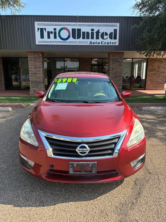 2015 Nissan Altima 5th Gen - Image 2 of 15
