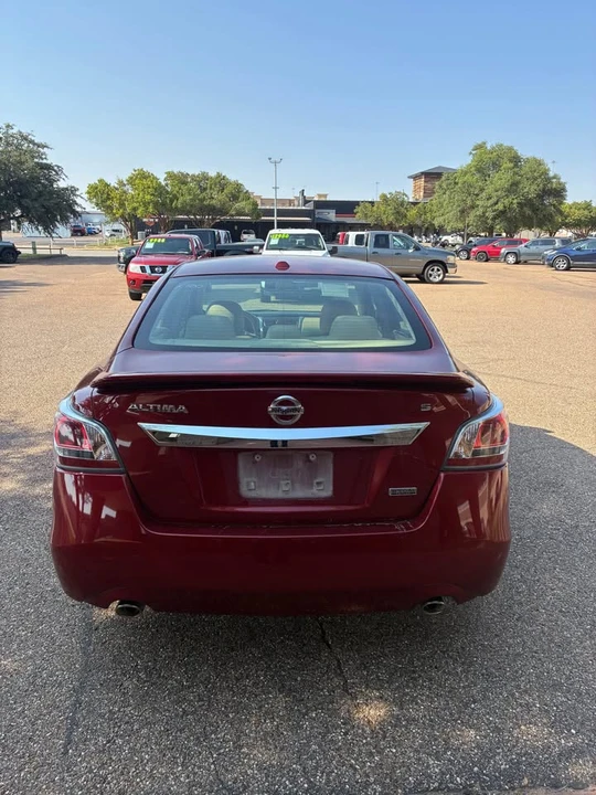2015 Nissan Altima 5th Gen - Image 8 of 15