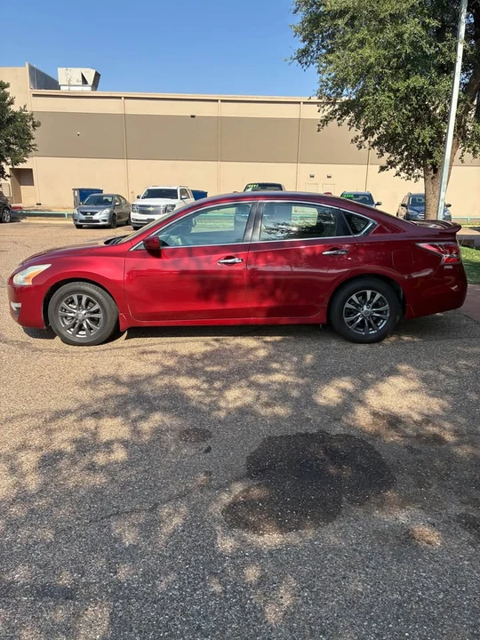 2015 Nissan Altima 5th Gen - Image 5 of 15