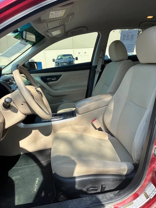 2015 Nissan Altima 5th Gen - Image 9 of 15