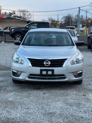 2015 Nissan Altima 5th Gen - Image 2 of 11
