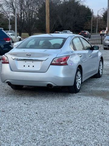 2015 Nissan Altima 5th Gen - Image 6 of 11
