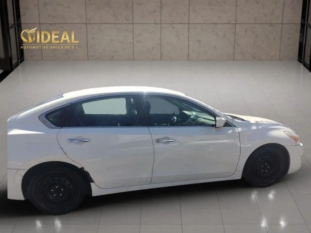 2015 Nissan Altima 5th Gen - Image 8 of 21