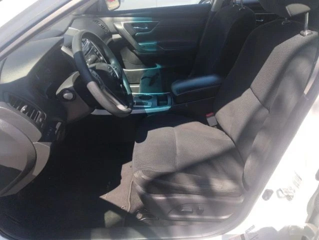 2015 Nissan Altima 5th Gen - Image 14 of 21