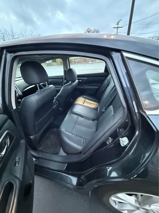 2015 Nissan Altima 5th Gen - Image 10 of 14