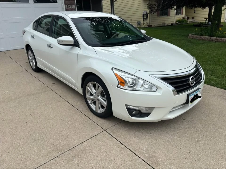 2015 Nissan Altima 5th Gen - Image 3 of 13