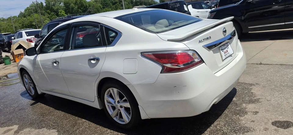 2015 Nissan Altima 5th Gen - Image 3 of 13