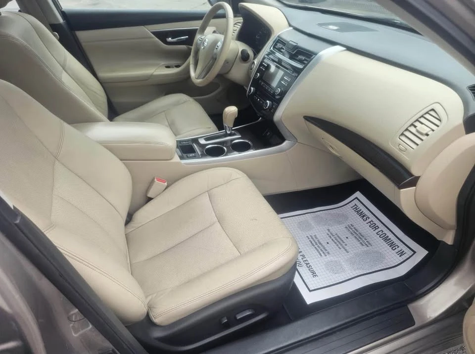 2015 Nissan Altima 5th Gen - Image 14 of 19