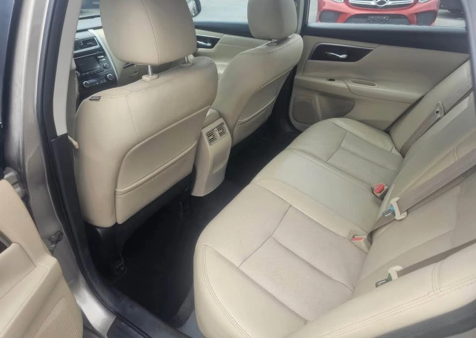 2015 Nissan Altima 5th Gen - Image 11 of 19