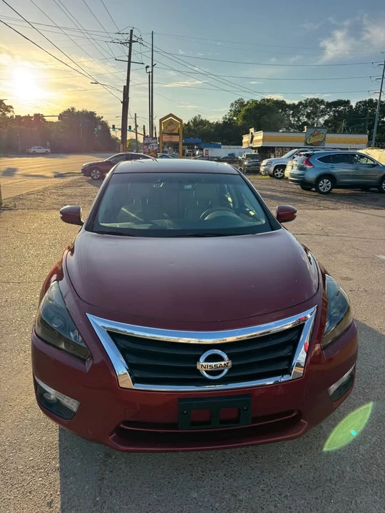 2015 Nissan Altima 5th Gen - Image 2 of 7