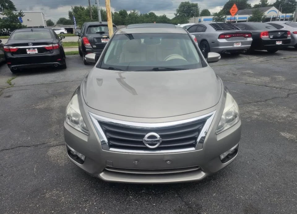 2015 Nissan Altima 5th Gen - Image 8 of 19