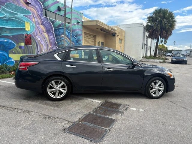 2015 Nissan Altima 5th Gen - Image 10 of 20