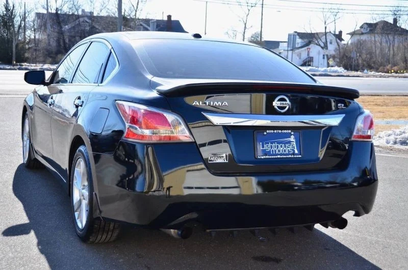 2015 Nissan Altima 5th Gen - Image 8 of 12
