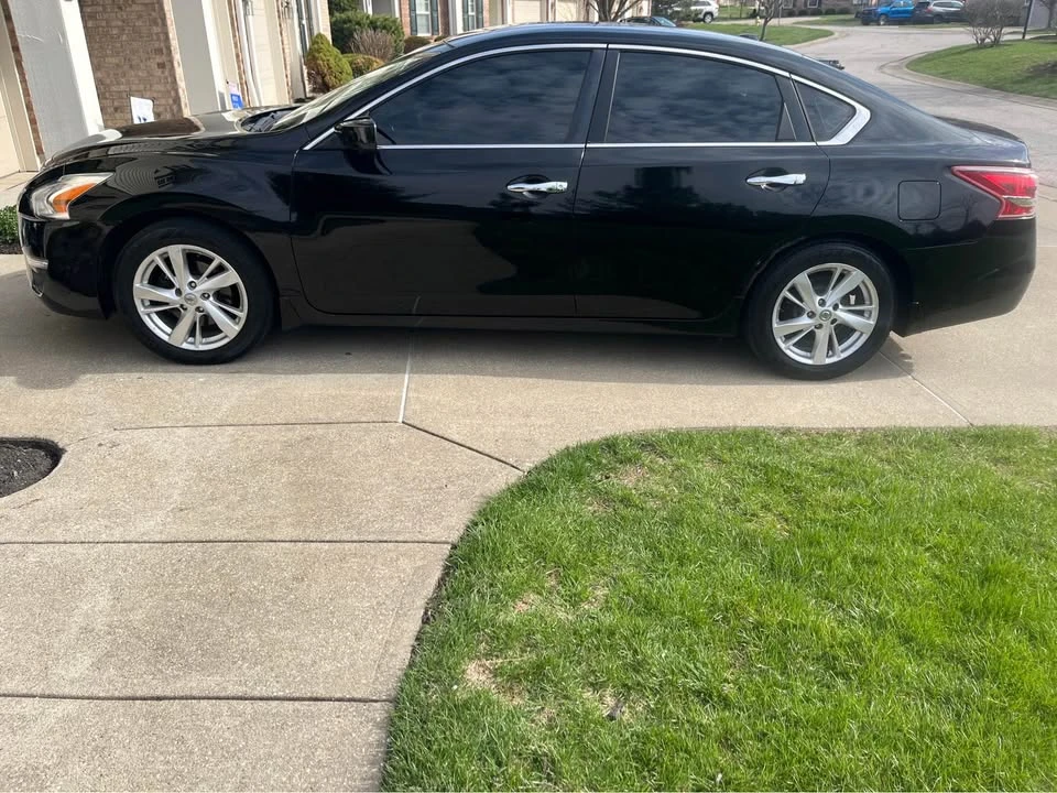 2015 Nissan Altima 5th Gen - Image 5 of 8