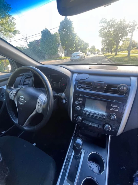2015 Nissan Altima 5th Gen - Image 3 of 8