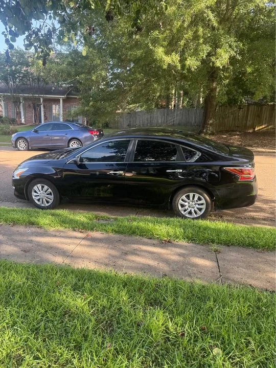 2015 Nissan Altima 5th Gen - Image 10 of 10