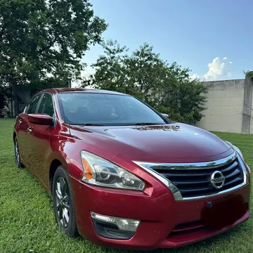 2015 Nissan Altima 2.5 SV Sedan 4D