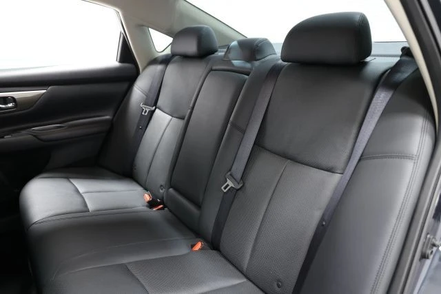 2015 Nissan Altima 5th Gen - Image 3 of 31