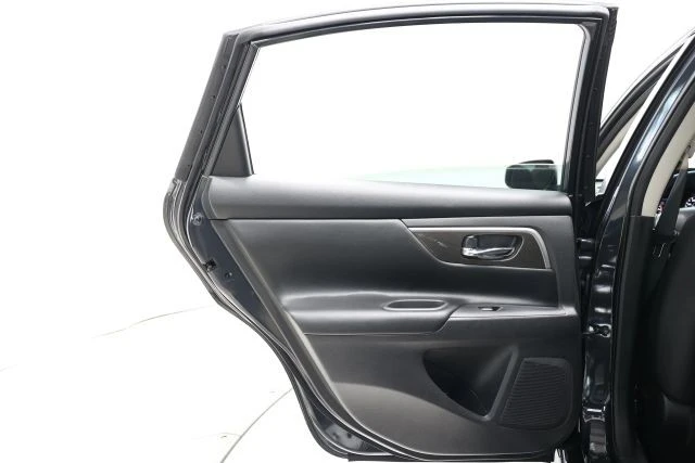 2015 Nissan Altima 5th Gen - Image 31 of 31