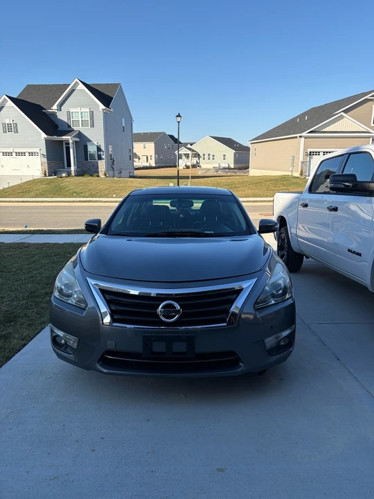 2015 Nissan Altima 5th Gen - Image 4 of 8