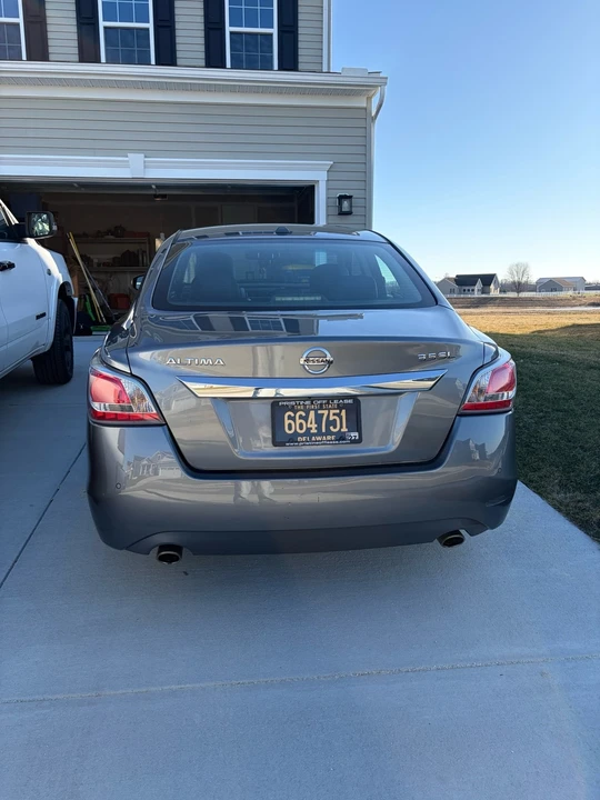 2015 Nissan Altima 5th Gen - Image 3 of 8