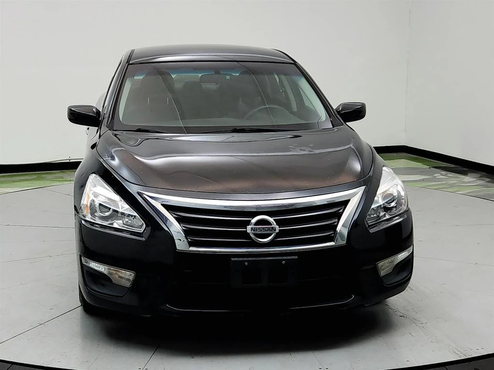 2015 Nissan Altima 5th Gen - Image 2 of 12