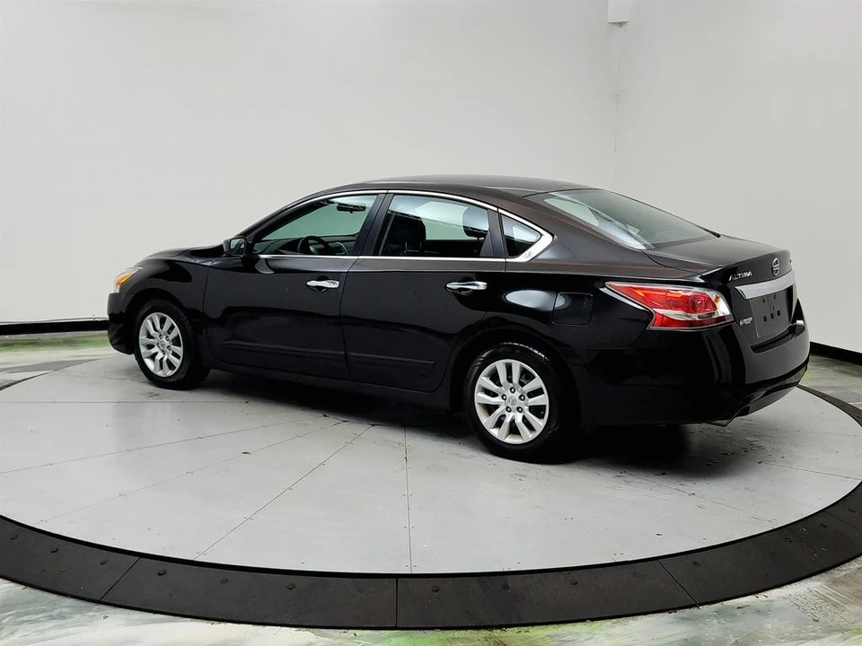 2015 Nissan Altima 5th Gen - Image 7 of 12