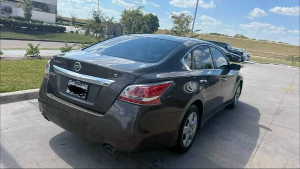 2015 Nissan Altima 5th Gen - Image 3 of 13