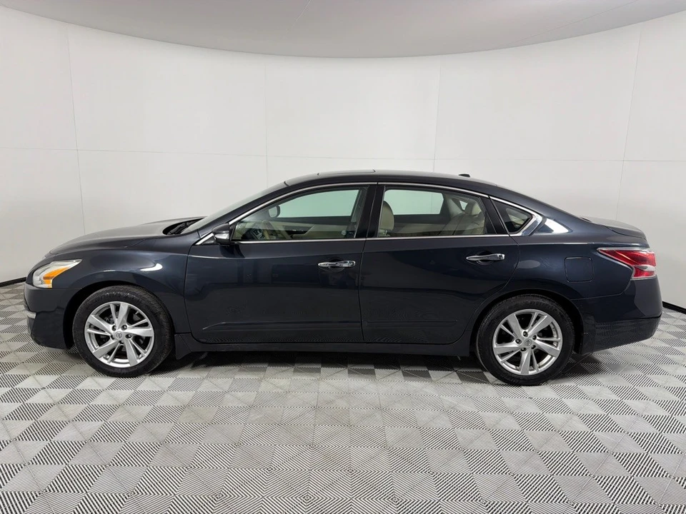 2015 Nissan Altima 5th Gen - Image 8 of 12