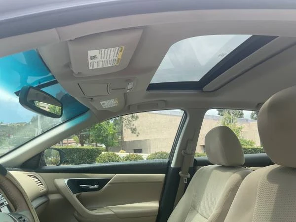 2015 Nissan Altima 5th Gen - Image 14 of 30