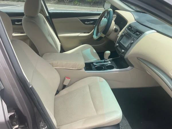 2015 Nissan Altima 5th Gen - Image 10 of 30