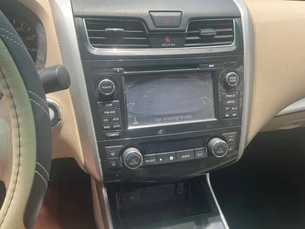 2015 Nissan Altima 5th Gen - Image 15 of 30