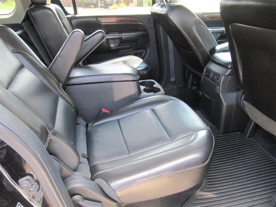 2015 Nissan Armada - Image 21 of 27