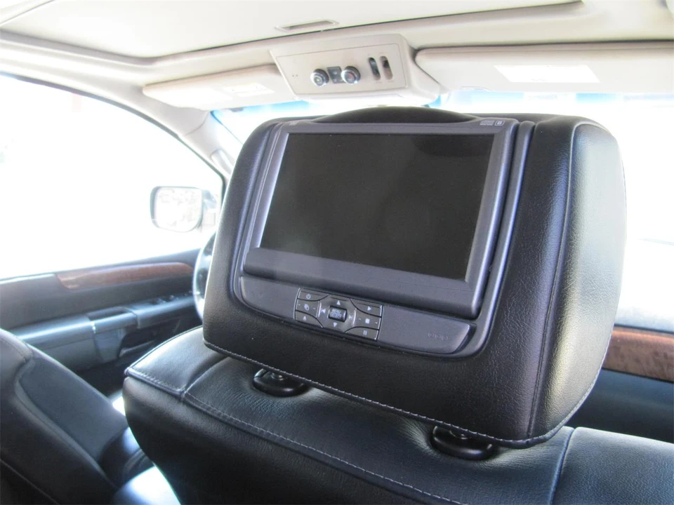 2015 Nissan Armada - Image 22 of 27