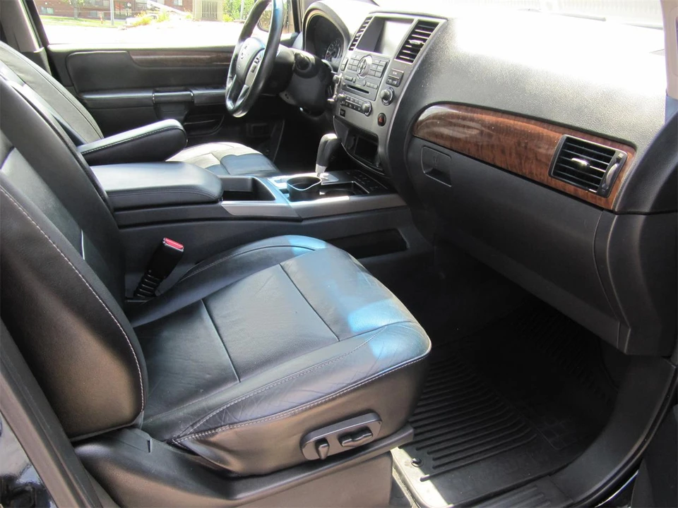 2015 Nissan Armada - Image 23 of 27