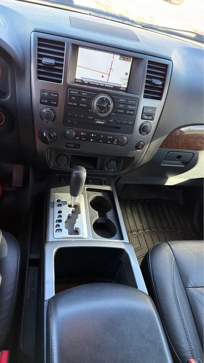 2015 Nissan Armada - Image 8 of 13