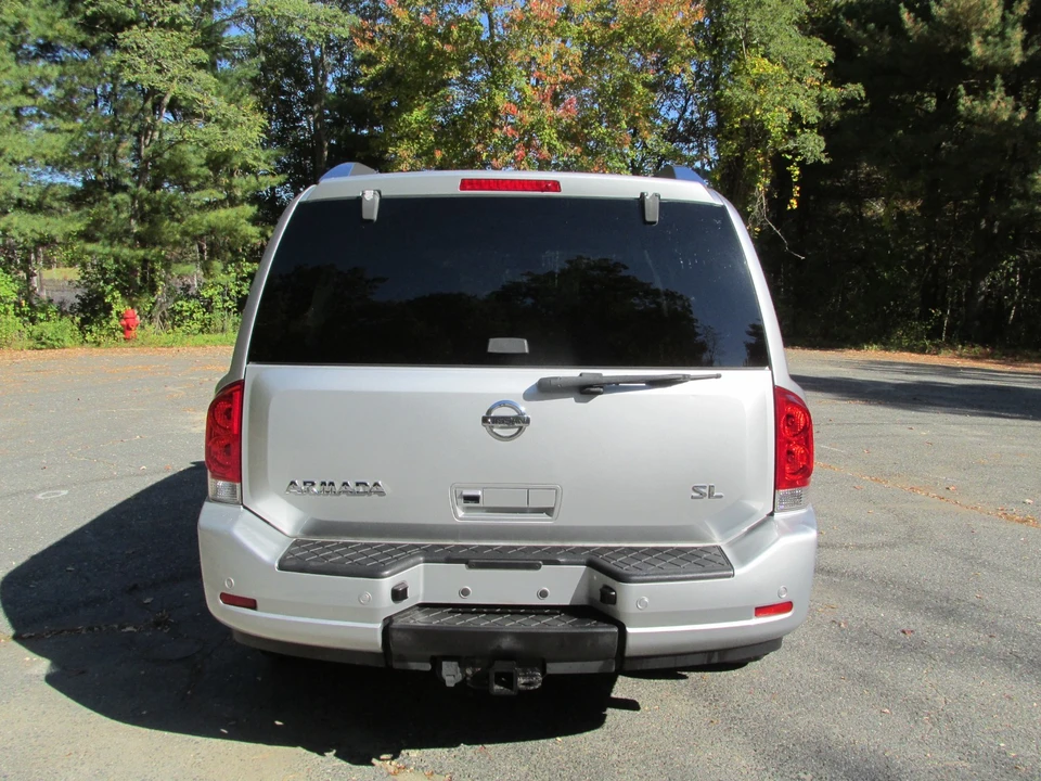 2015 Nissan Armada - Image 5 of 21