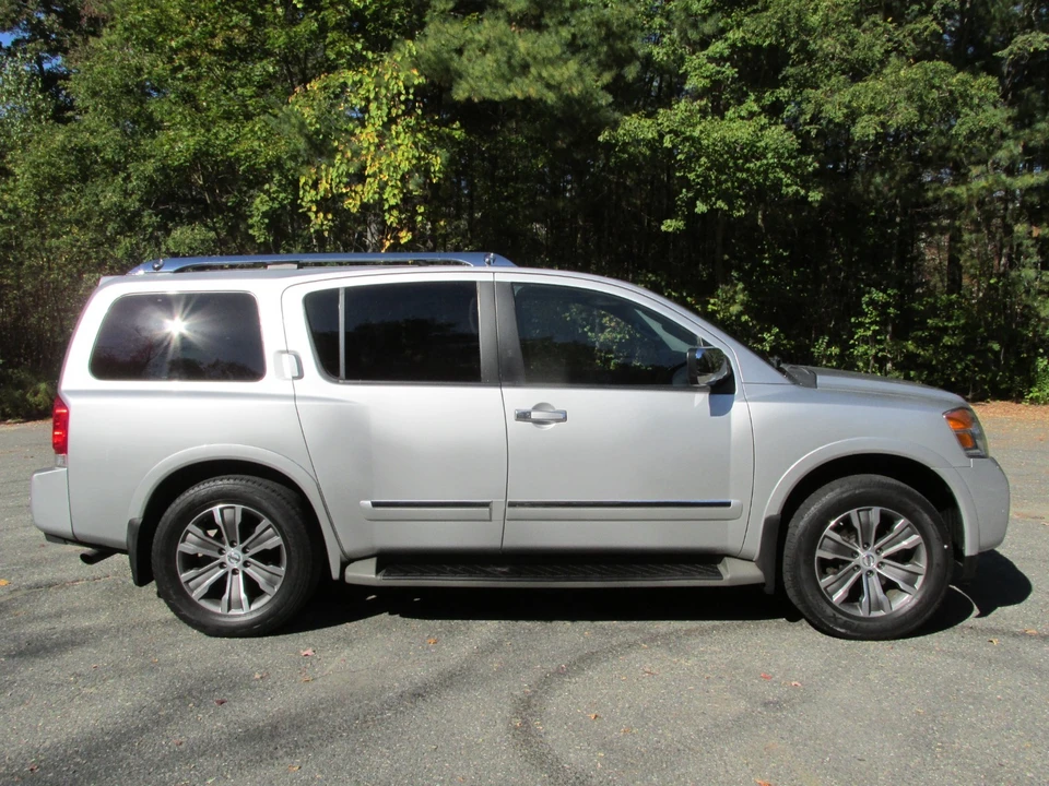 2015 Nissan Armada - Image 7 of 21