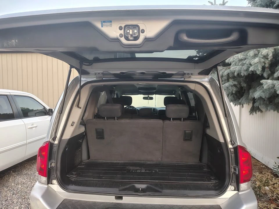 2015 Nissan Armada - Image 10 of 12