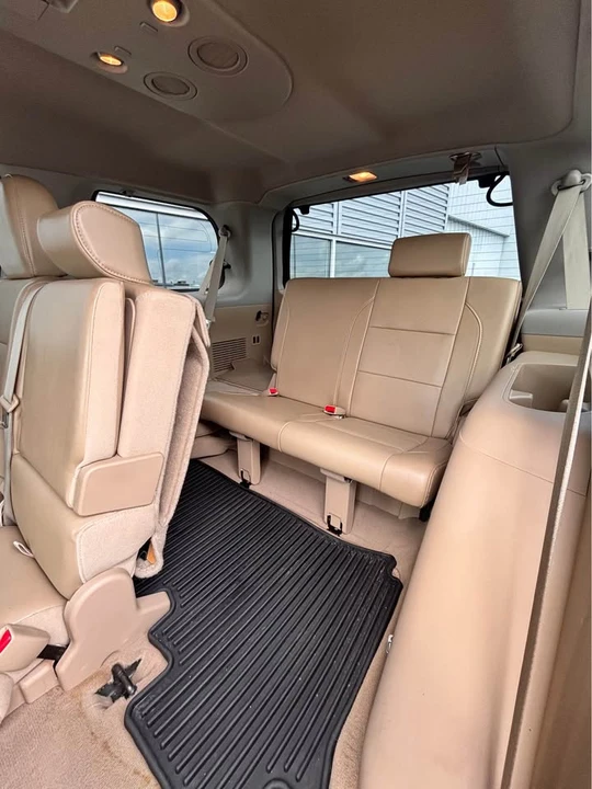 2015 Nissan Armada - Image 4 of 7