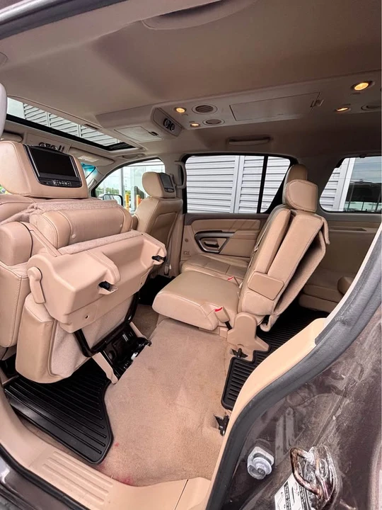 2015 Nissan Armada - Image 5 of 7