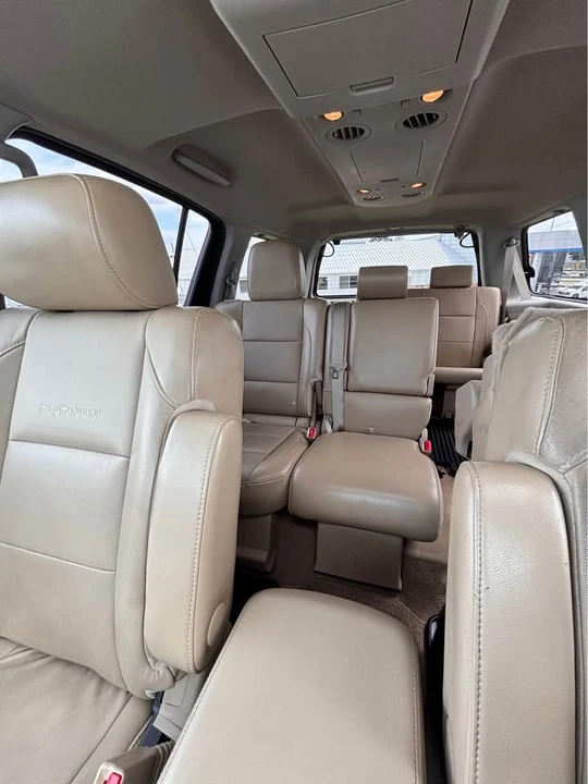 2015 Nissan Armada - Image 7 of 7