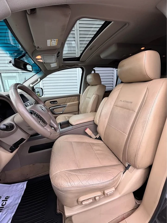 2015 Nissan Armada - Image 2 of 7
