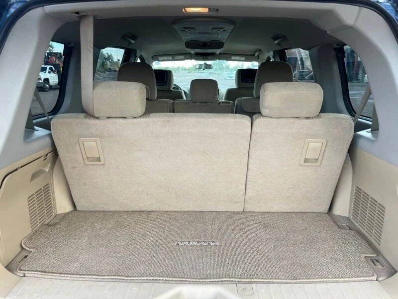 2015 Nissan Armada - Image 13 of 14