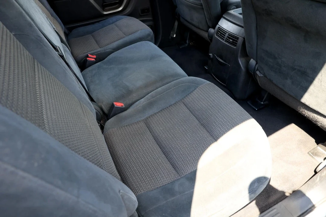 2015 Nissan Armada - Image 12 of 21