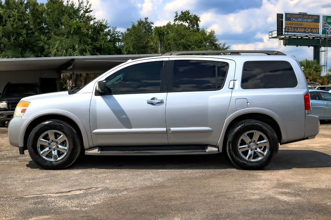 2015 Nissan Armada - Image 3 of 21