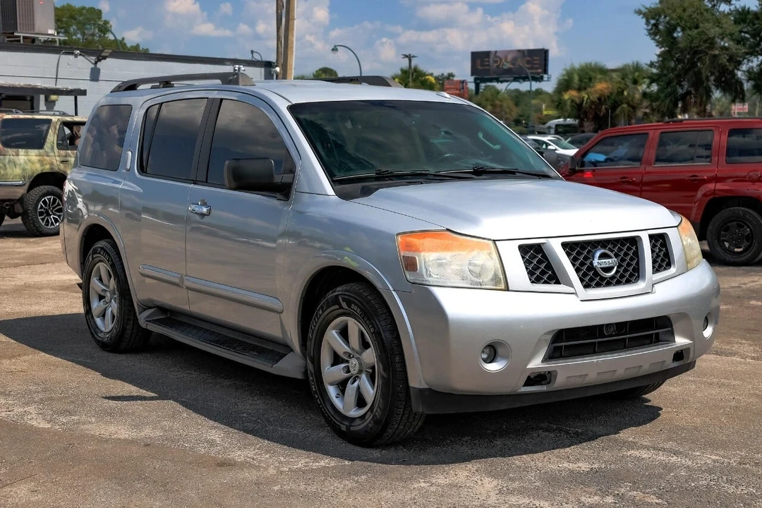 2015 Nissan Armada - Image 15 of 21