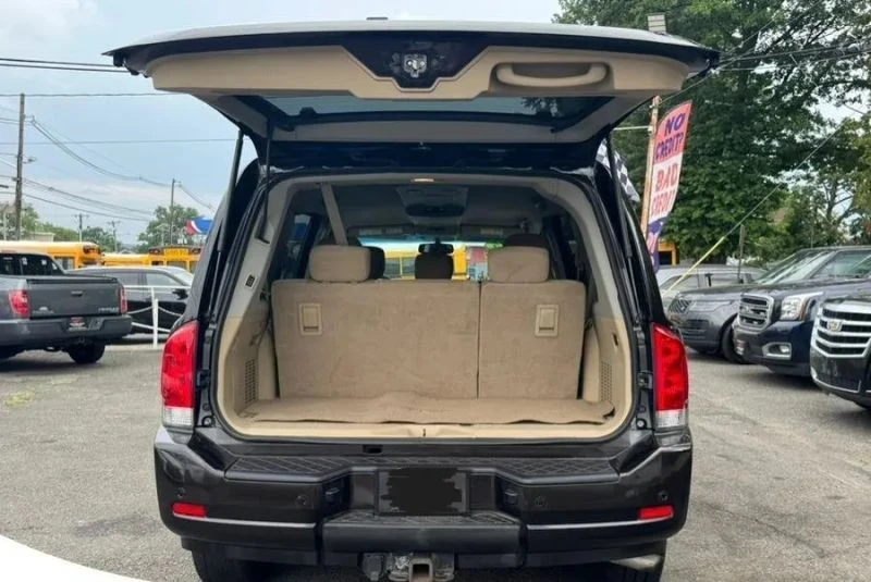 2015 Nissan Armada - Image 8 of 12