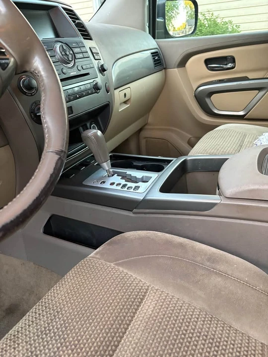 2015 Nissan Armada - Image 6 of 7